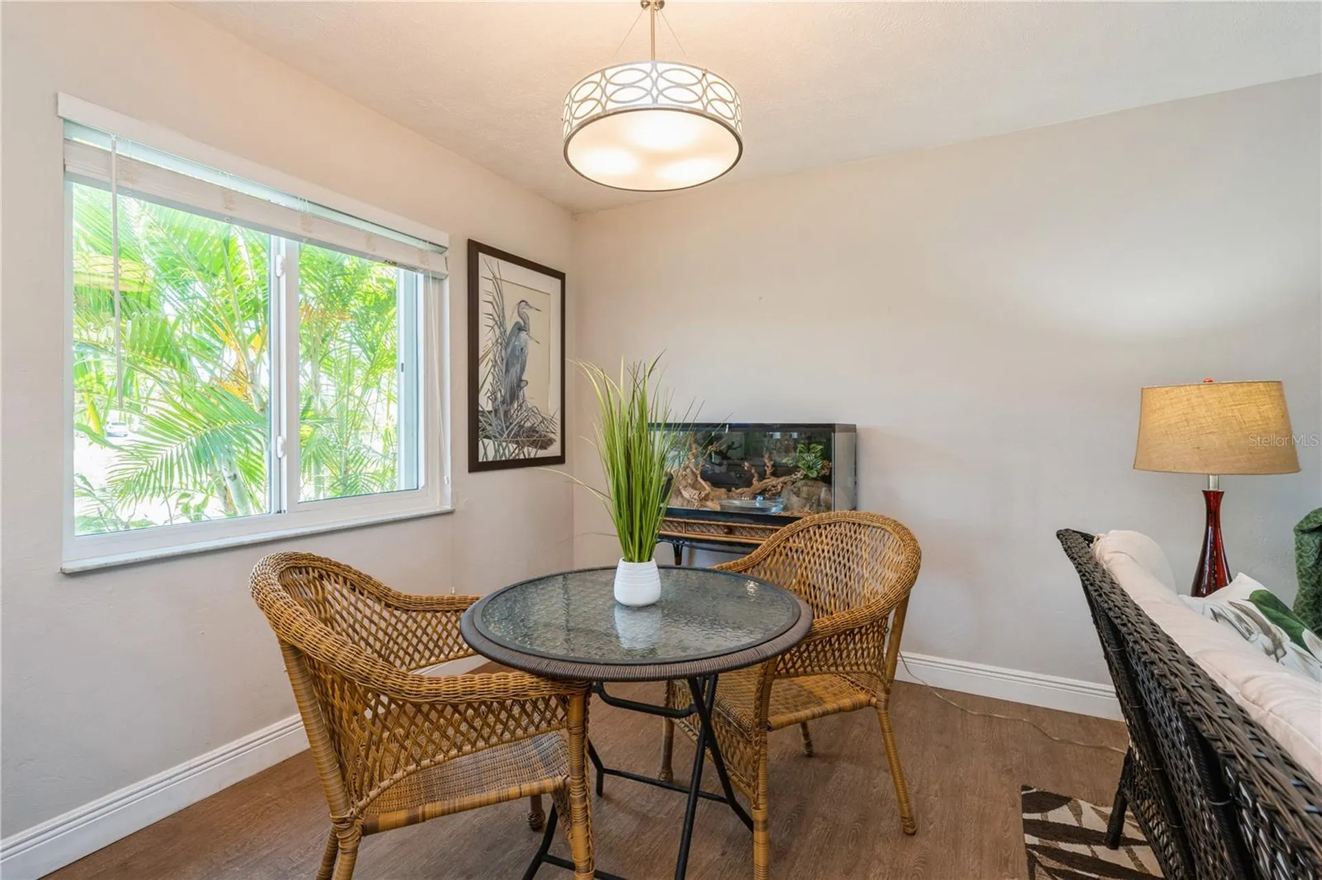 527 Cape Coral Parkway W Cape Coral FL 33914