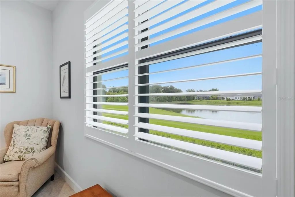 7712 Sandhill Lake Drive Sarasota FL 34241