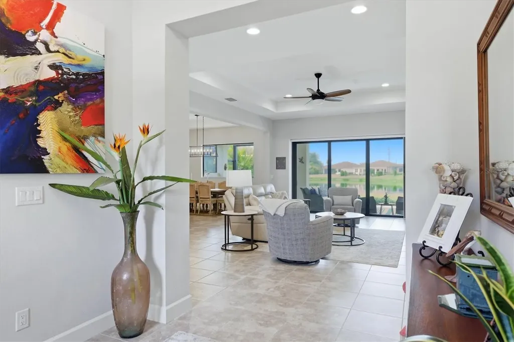 7712 Sandhill Lake Drive Sarasota FL 34241