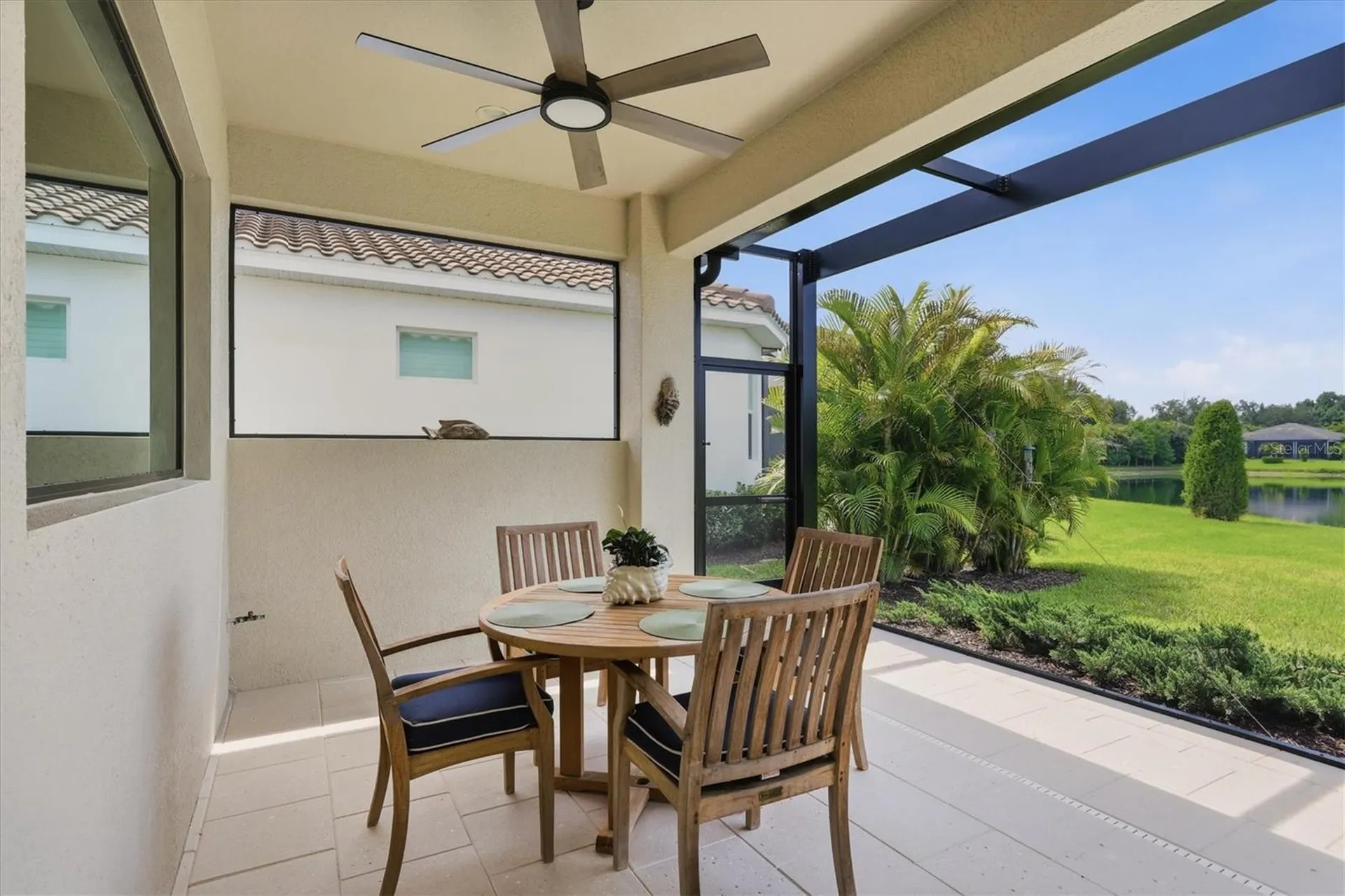 7712 Sandhill Lake Drive Sarasota FL 34241