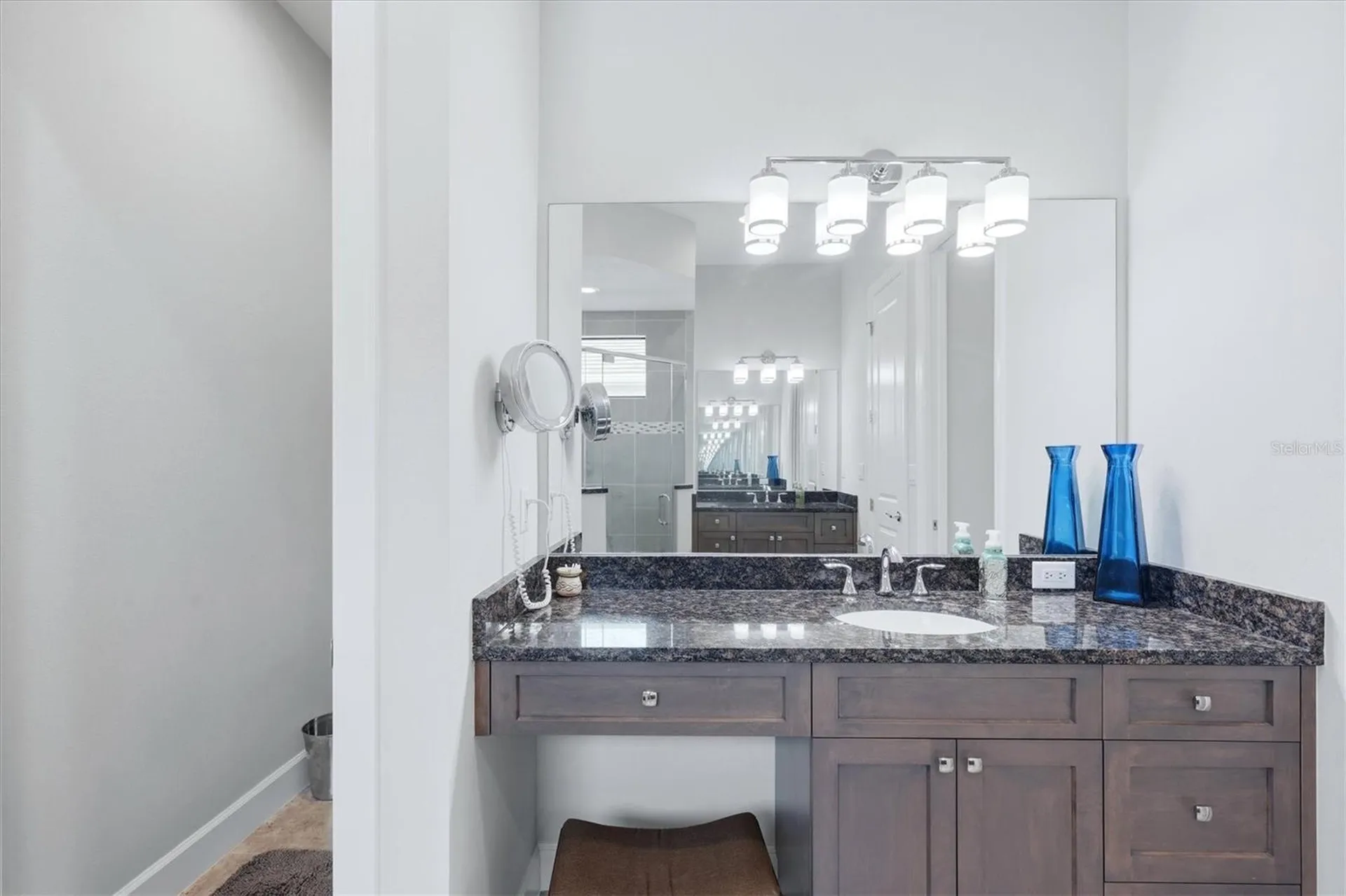 7712 Sandhill Lake Drive Sarasota FL 34241