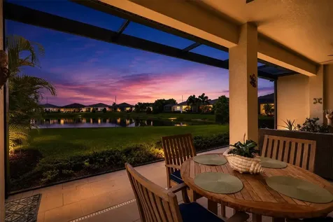 7712 Sandhill Lake Drive Sarasota FL 34241