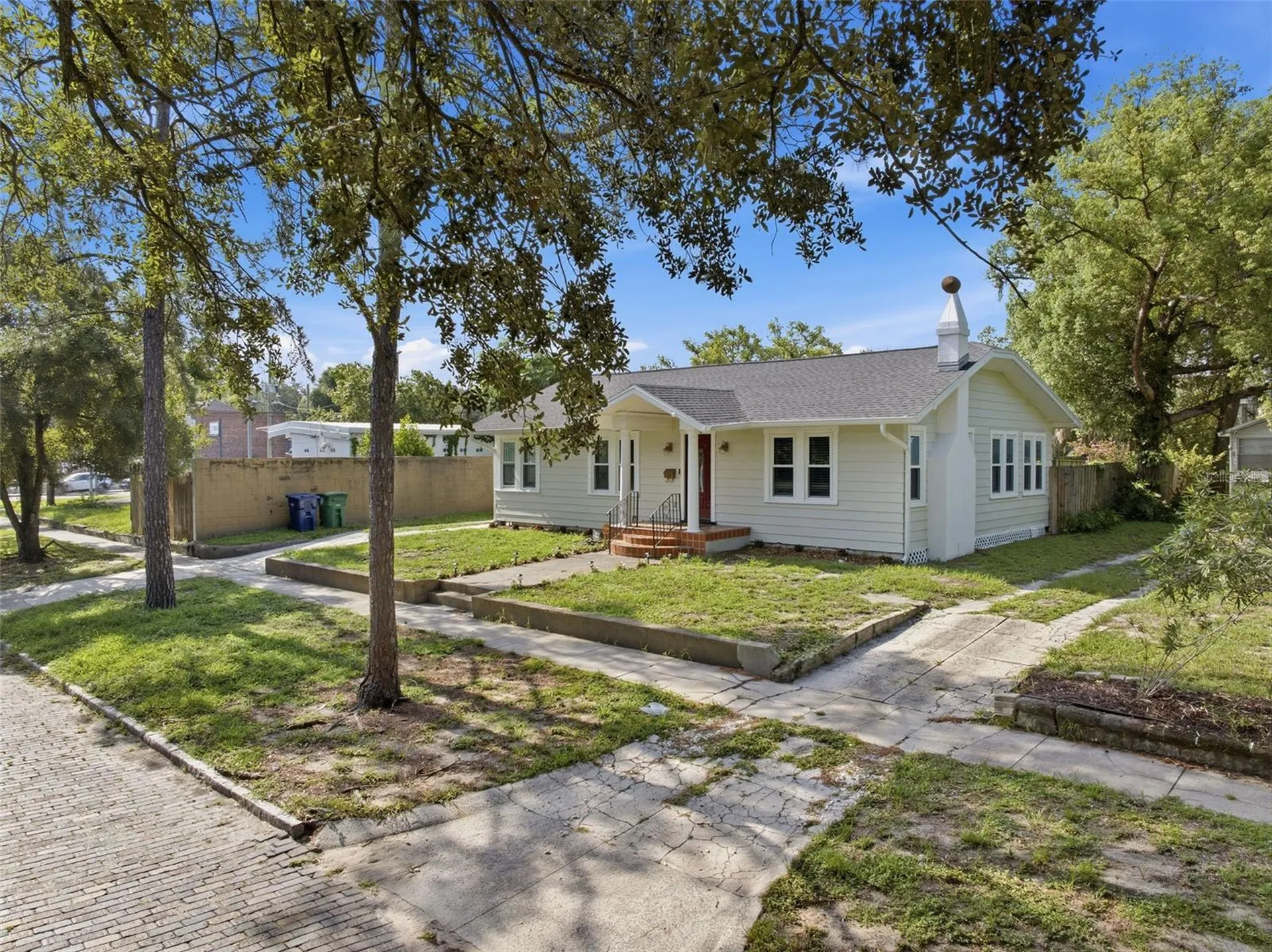 106 W Comanche Avenue Tampa FL 33604