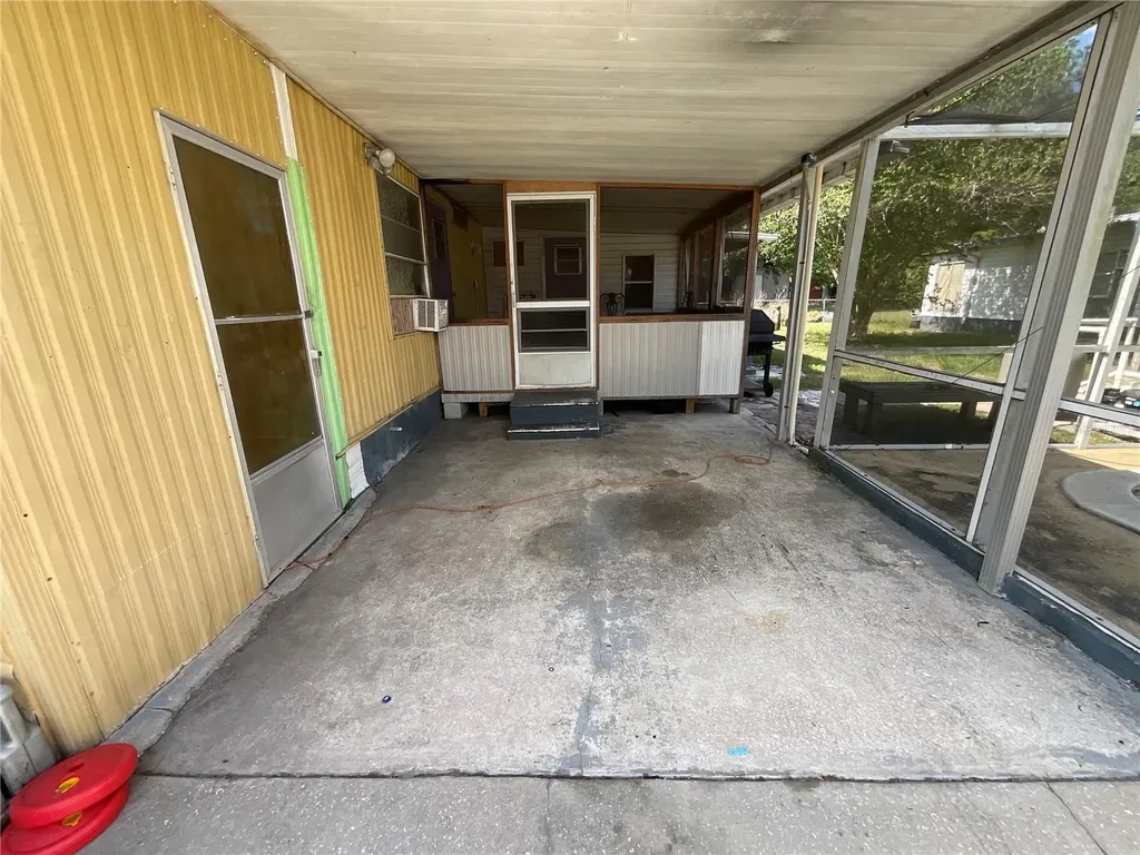 702 Jersey Court Dundee FL 33838