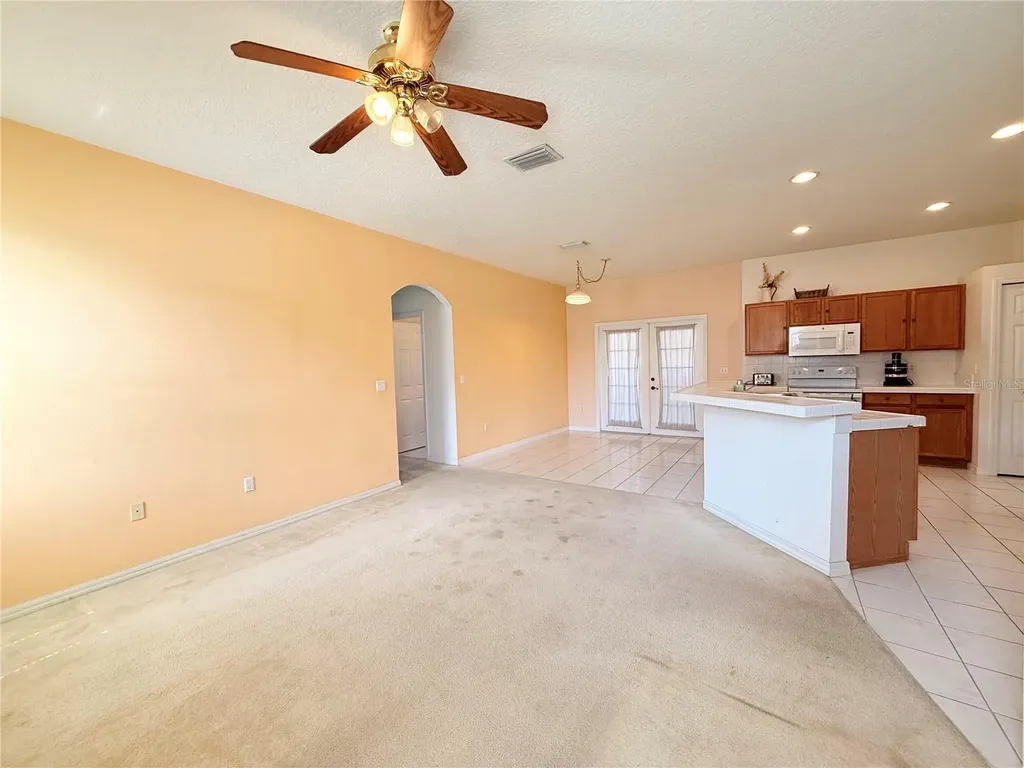 3010 Victoria Drive Kissimmee FL 34746