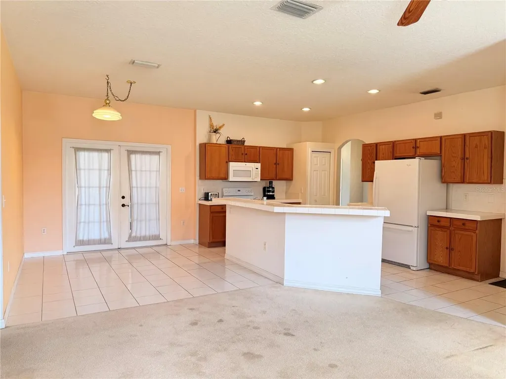 3010 Victoria Drive Kissimmee FL 34746