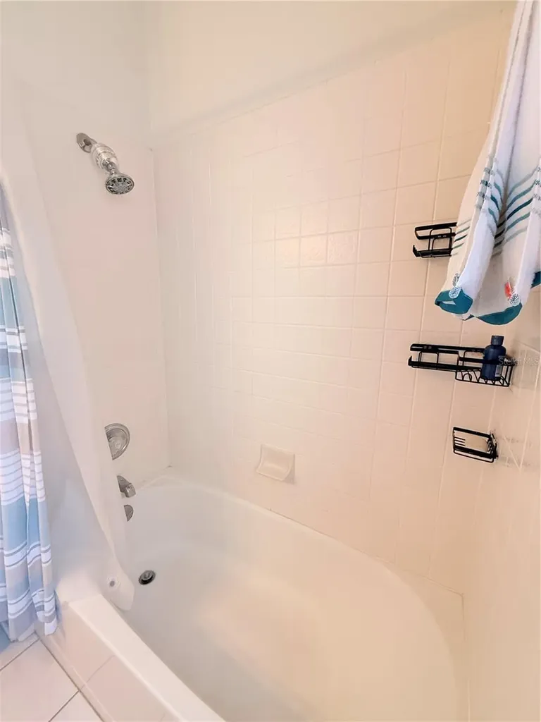 3010 Victoria Drive Kissimmee FL 34746