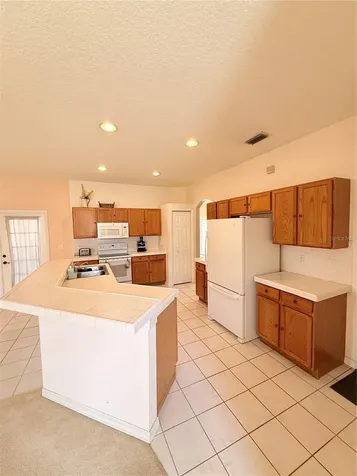3010 Victoria Drive Kissimmee FL 34746