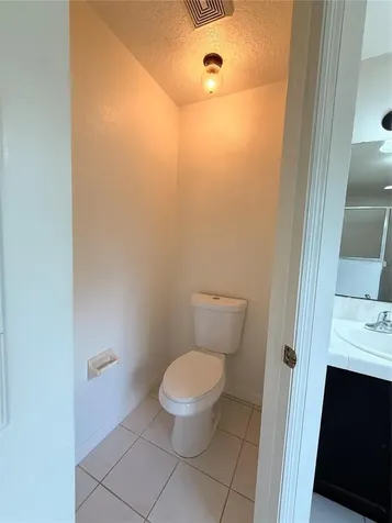 3010 Victoria Drive Kissimmee FL 34746