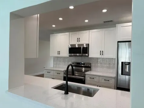 113 Kendale Drive Safety Harbor FL 34695