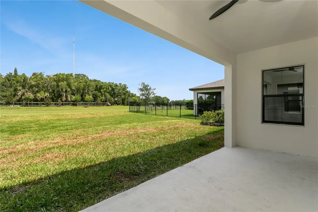12633 Shetland Walk Drive Lithia FL 33547