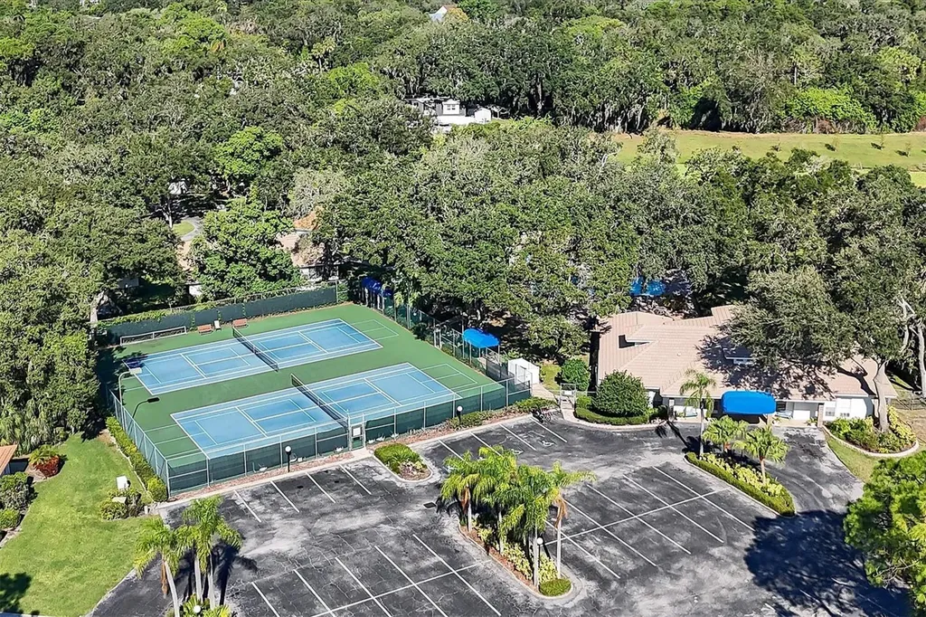 5530 37th Street E Bradenton FL 34203