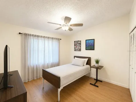5530 37th Street E Bradenton FL 34203