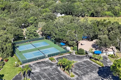 5530 37th Street E Bradenton FL 34203