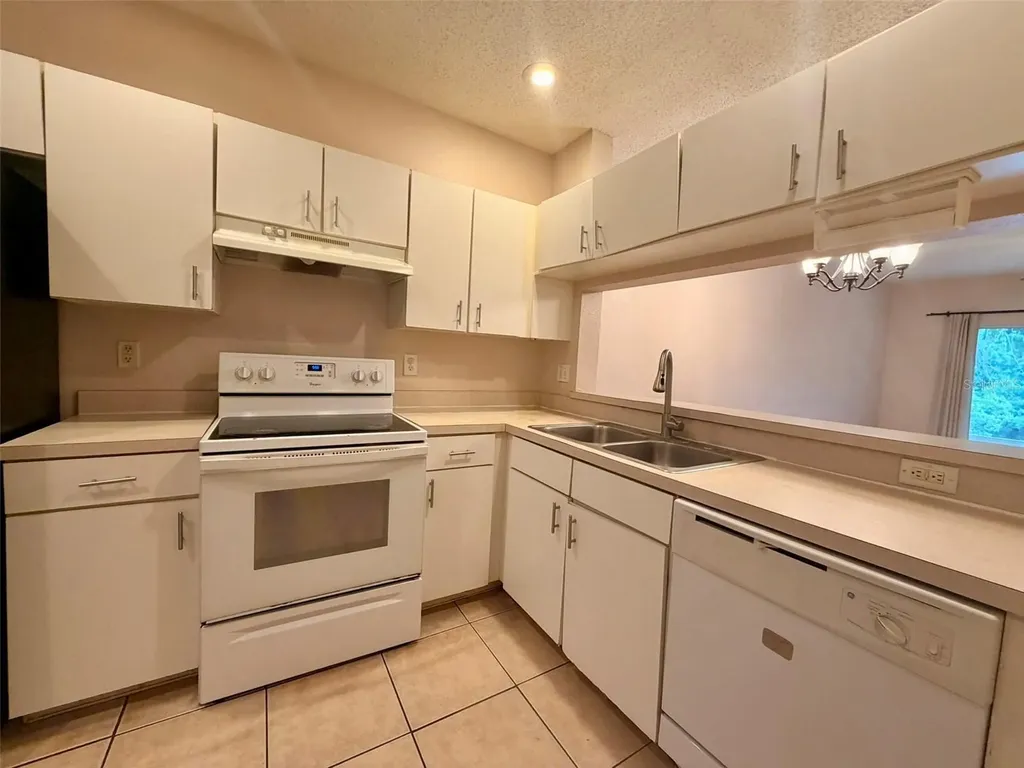 Wesley Chapel FL 33543