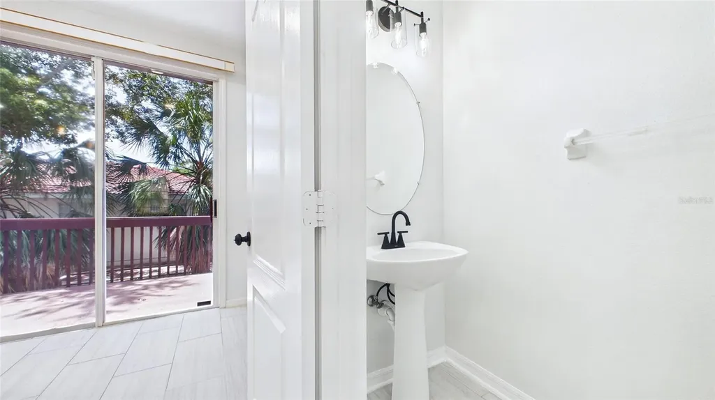3175 Bayshore Oaks Drive Tampa FL 33611