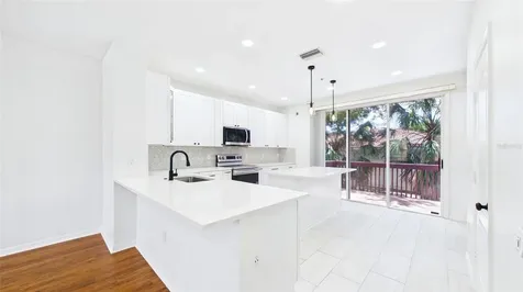 3175 Bayshore Oaks Drive Tampa FL 33611