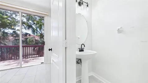 3175 Bayshore Oaks Drive Tampa FL 33611
