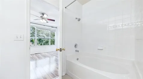 3175 Bayshore Oaks Drive Tampa FL 33611