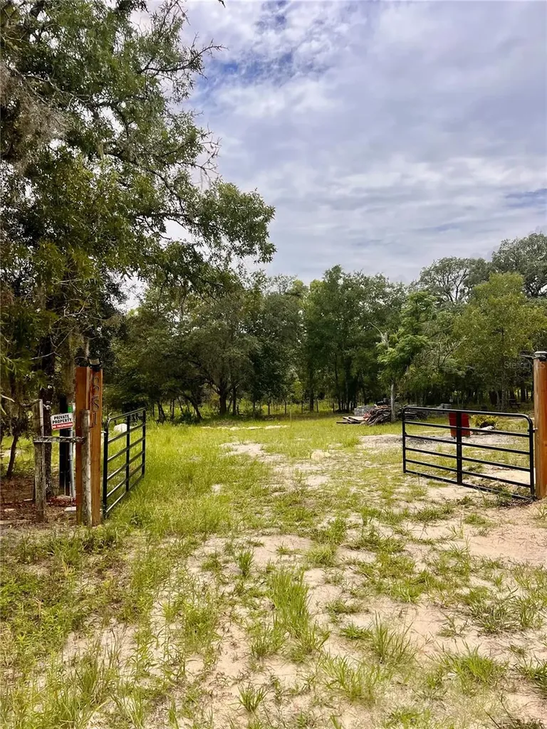 6281 SW 169th Court Ocala FL 34481