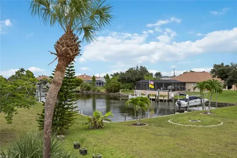 9494 Rosebud Circle Port Charlotte FL 33981