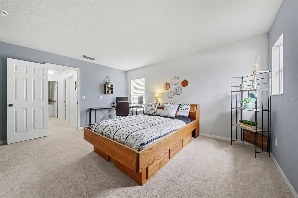 13626 Phoenix Orlando FL 32828