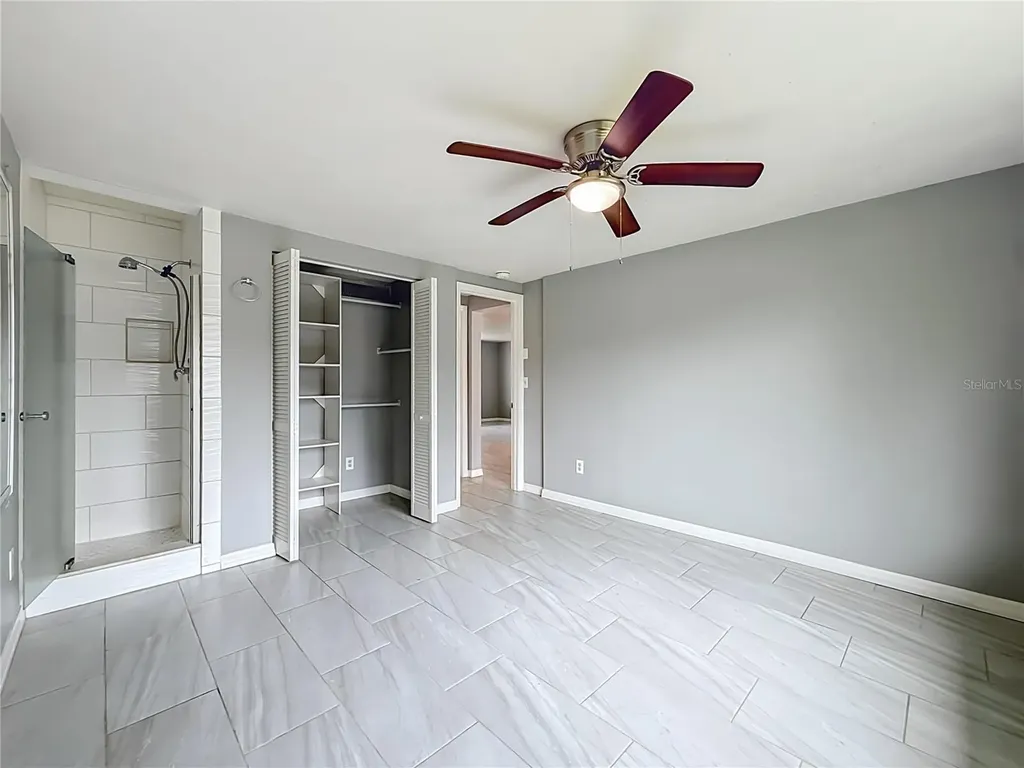 890 7th Avenue NE Largo FL 33770