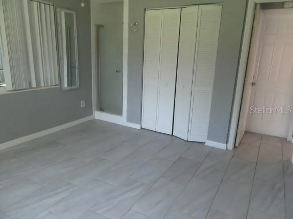 890 7th Avenue NE Largo FL 33770