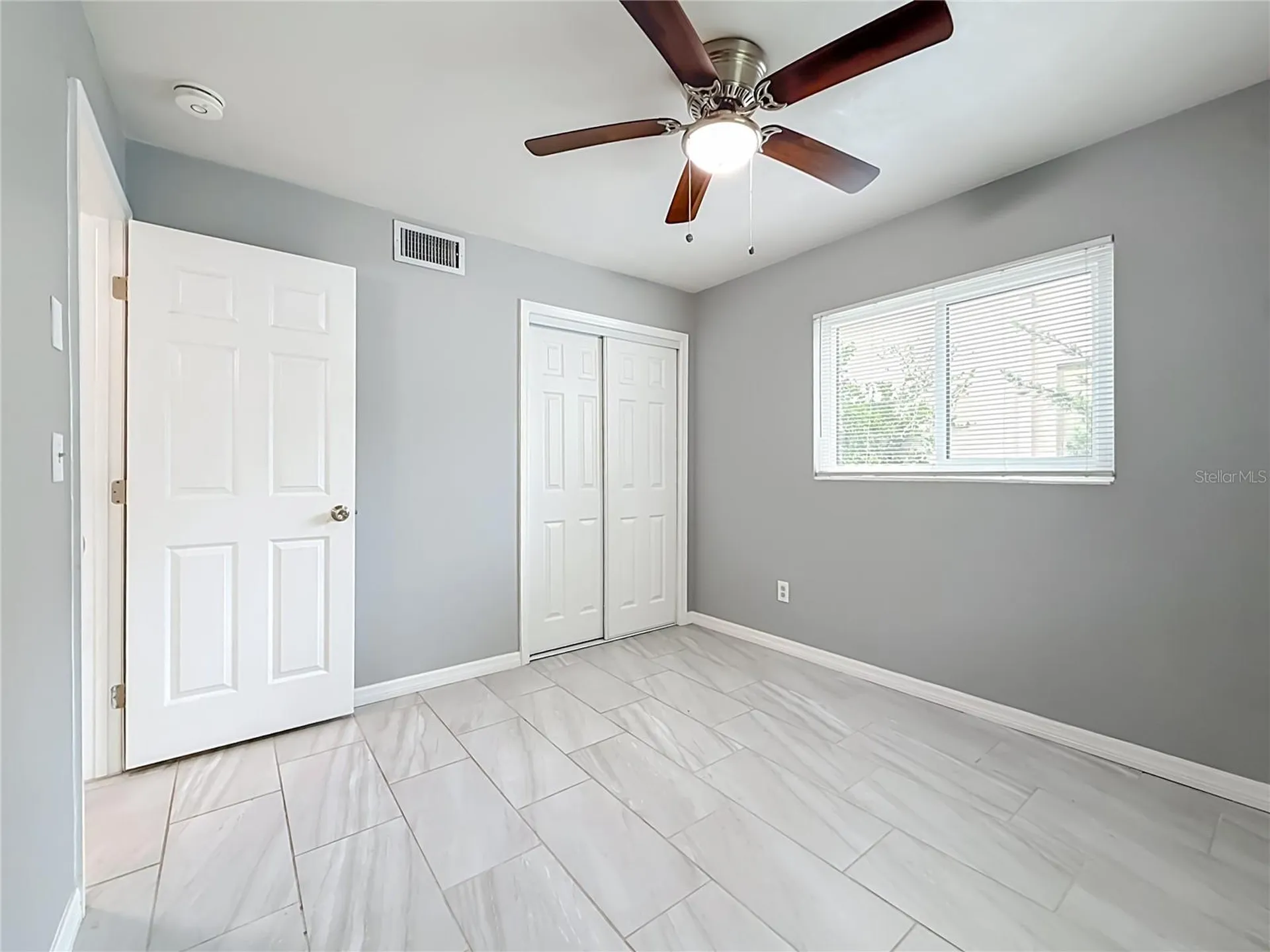 890 7th Avenue NE Largo FL 33770