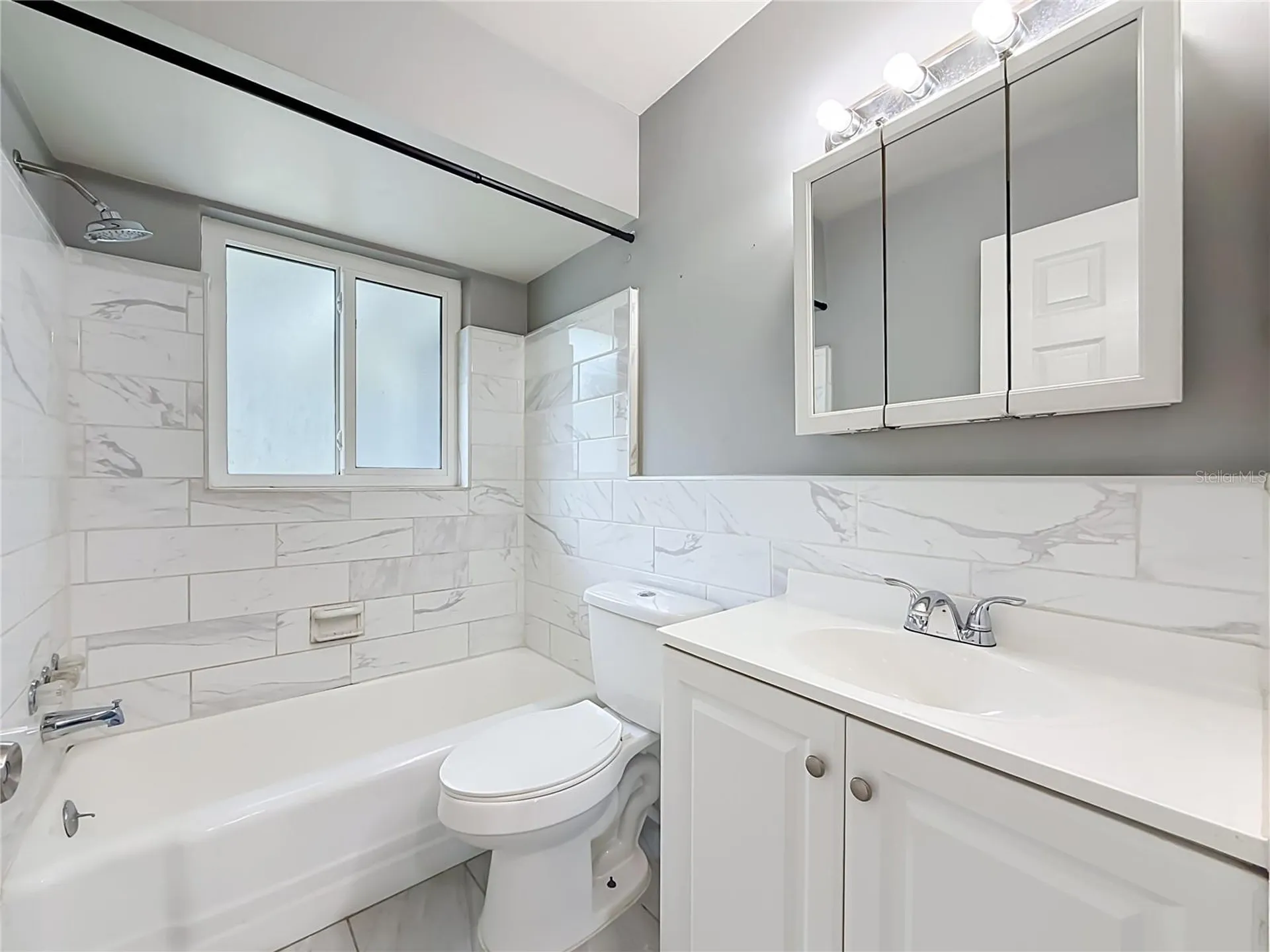 890 7th Avenue NE Largo FL 33770