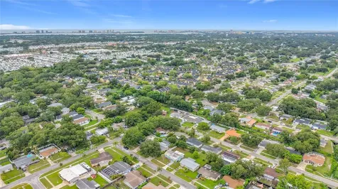 890 7th Avenue NE Largo FL 33770
