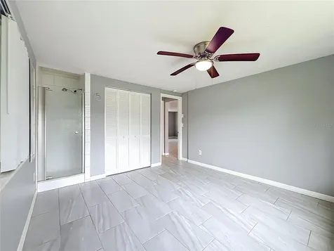 890 7th Avenue NE Largo FL 33770