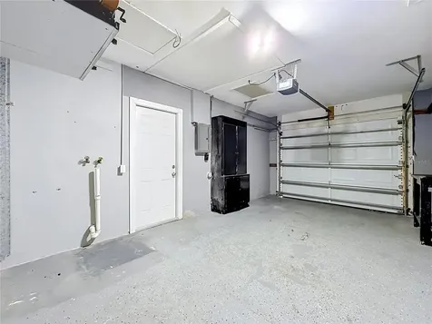 890 7th Avenue NE Largo FL 33770