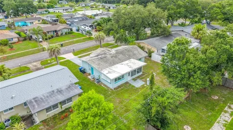 890 7th Avenue NE Largo FL 33770