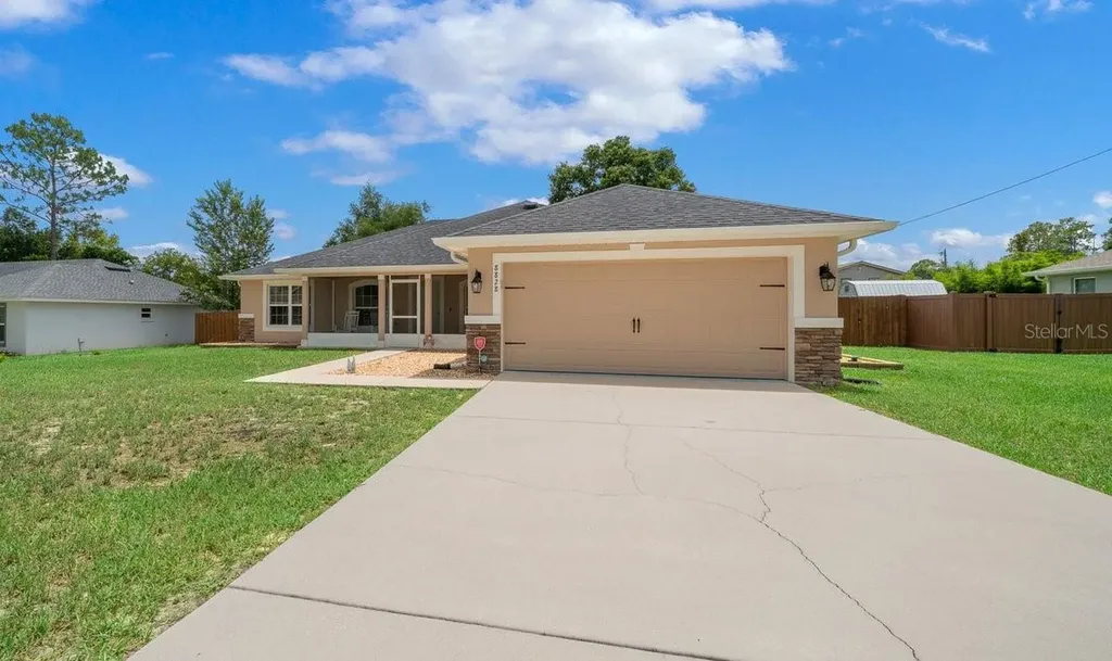 8828 SE 160th Place Summerfield FL 34491