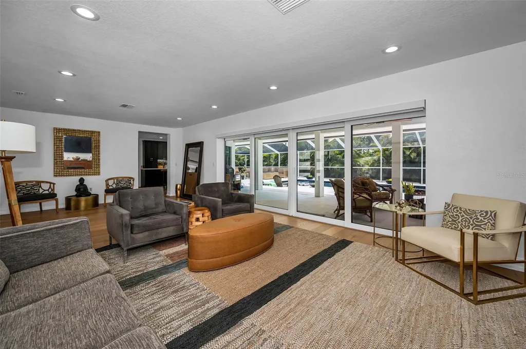 14516 Bay Hills Drive Largo FL 33774