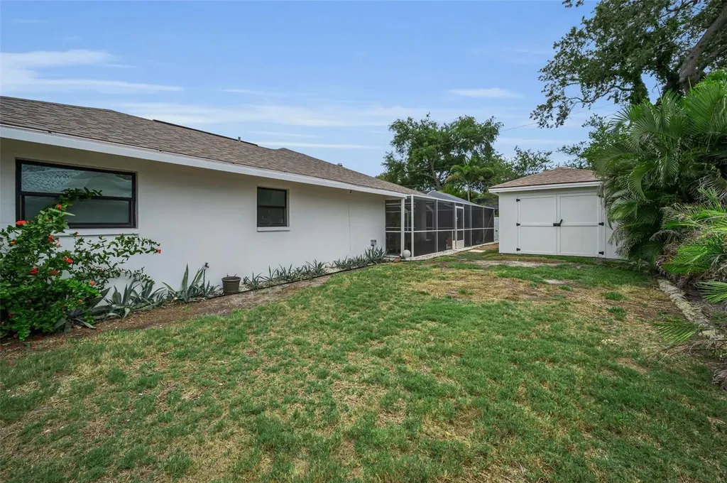 14516 Bay Hills Drive Largo FL 33774