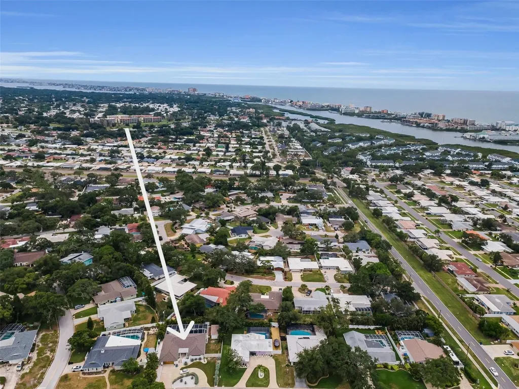 14516 Bay Hills Drive Largo FL 33774