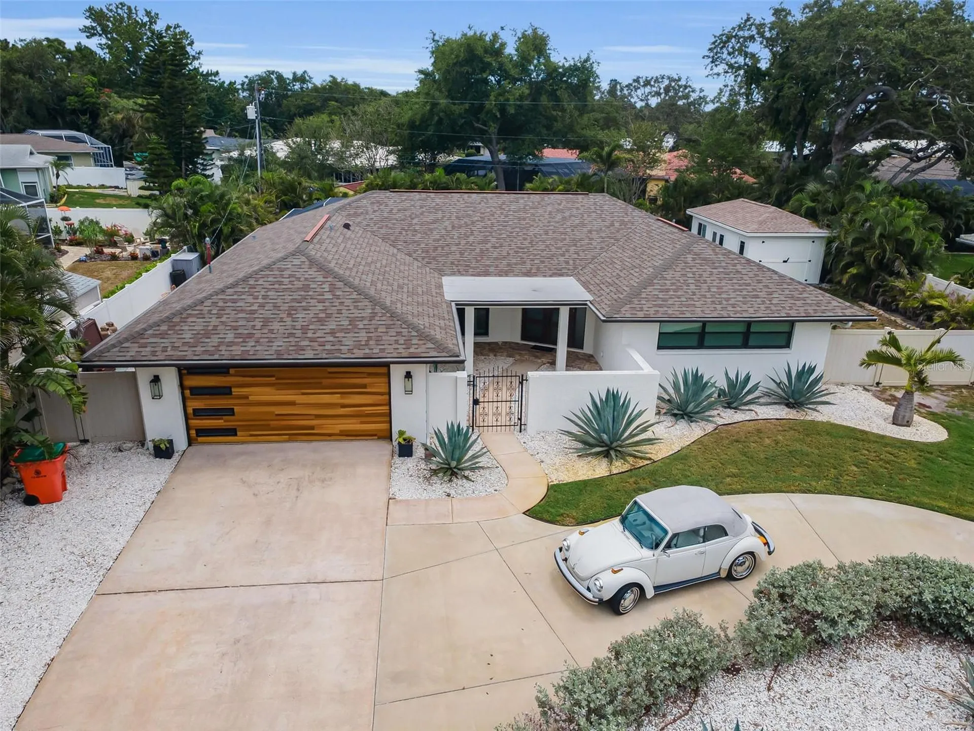 14516 Bay Hills Drive Largo FL 33774
