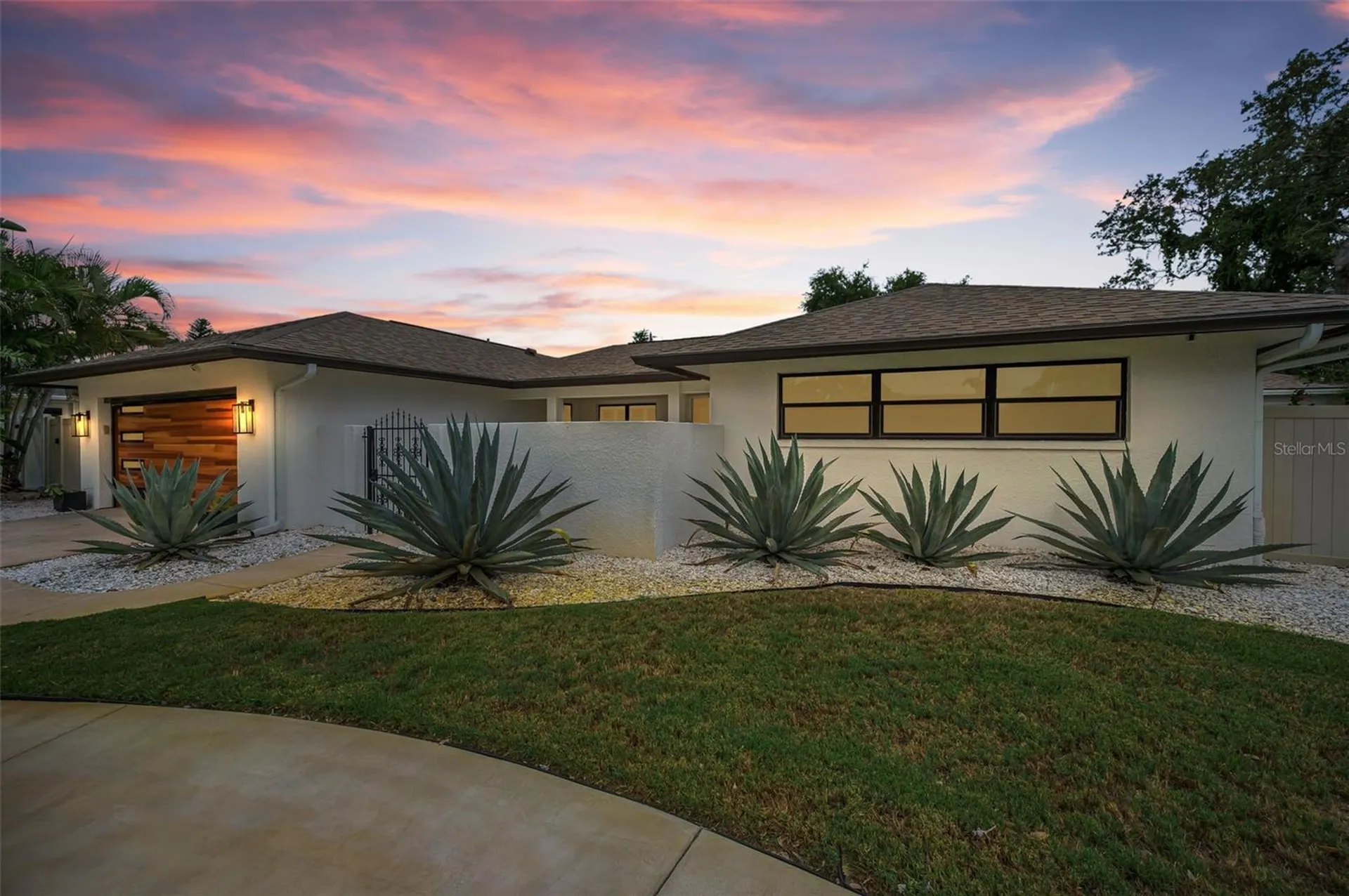 14516 Bay Hills Drive Largo FL 33774