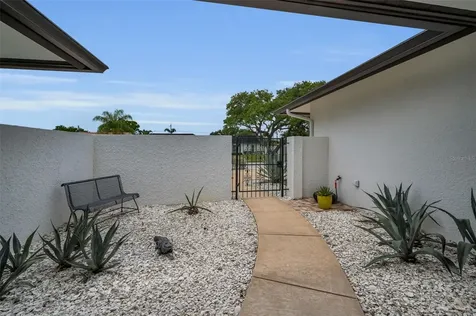 14516 Bay Hills Drive Largo FL 33774