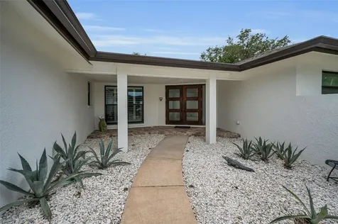 14516 Bay Hills Drive Largo FL 33774