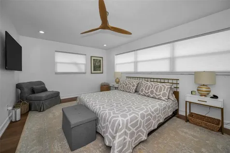 14516 Bay Hills Drive Largo FL 33774