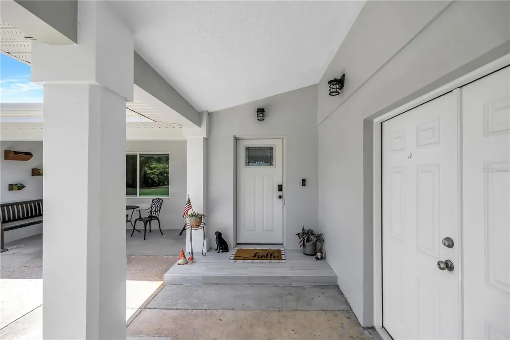 2280 Pinellas Point Drive S St Petersburg FL 33712