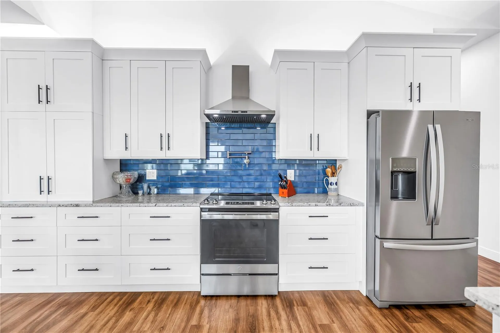 2280 Pinellas Point Drive S St Petersburg FL 33712