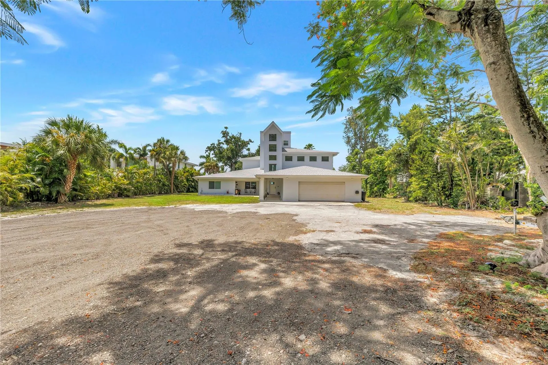 2280 Pinellas Point Drive S St Petersburg FL 33712
