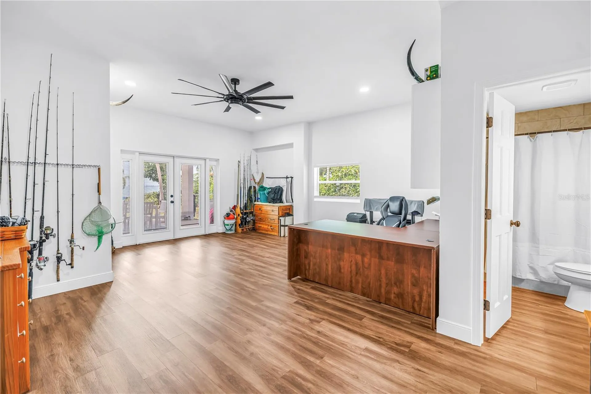 2280 Pinellas Point Drive S St Petersburg FL 33712