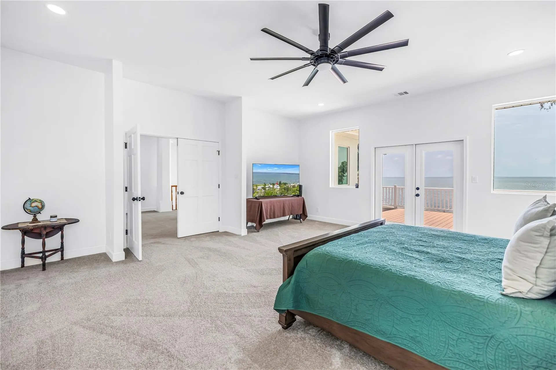 2280 Pinellas Point Drive S St Petersburg FL 33712