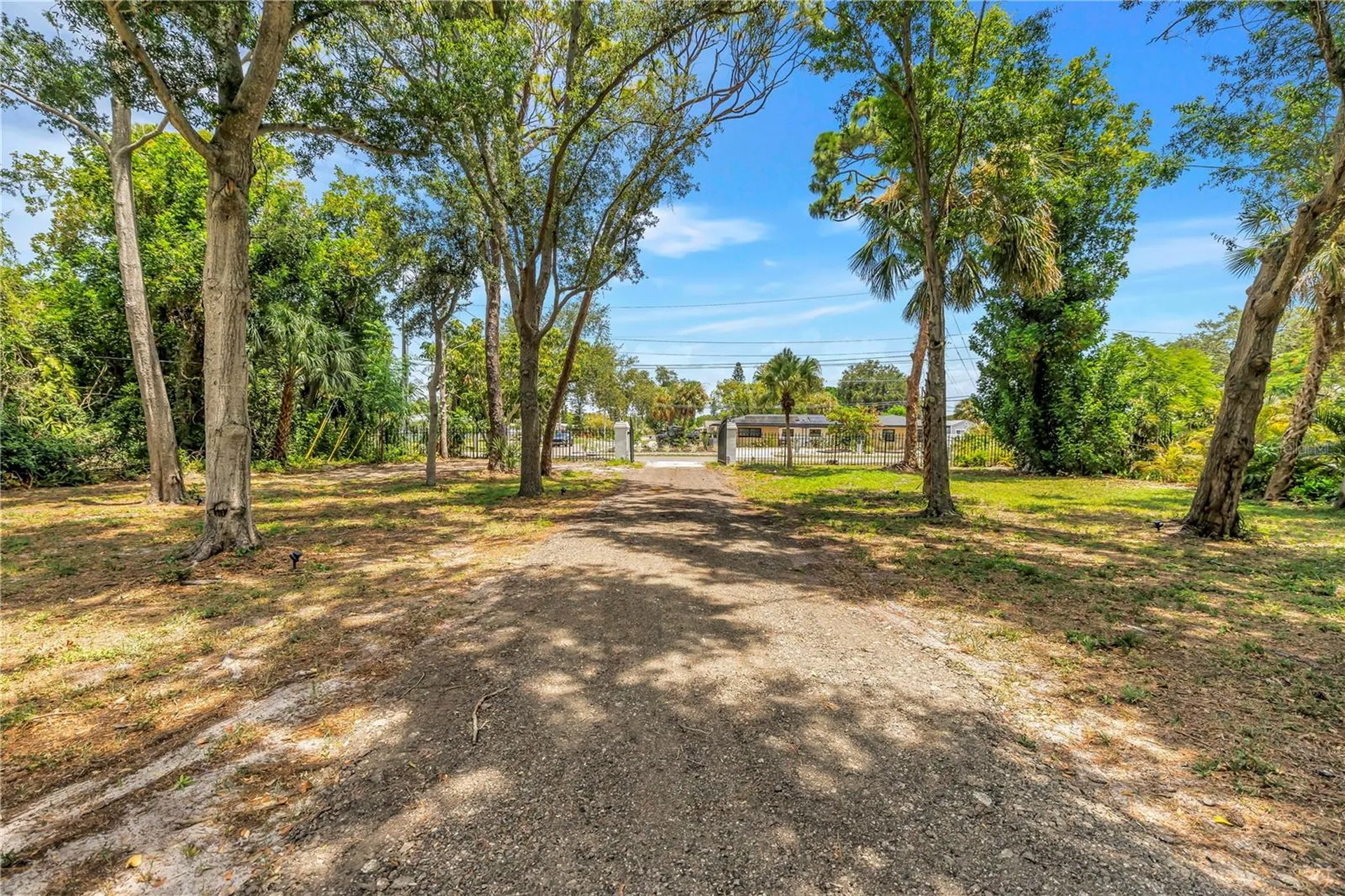 2280 Pinellas Point Drive S St Petersburg FL 33712