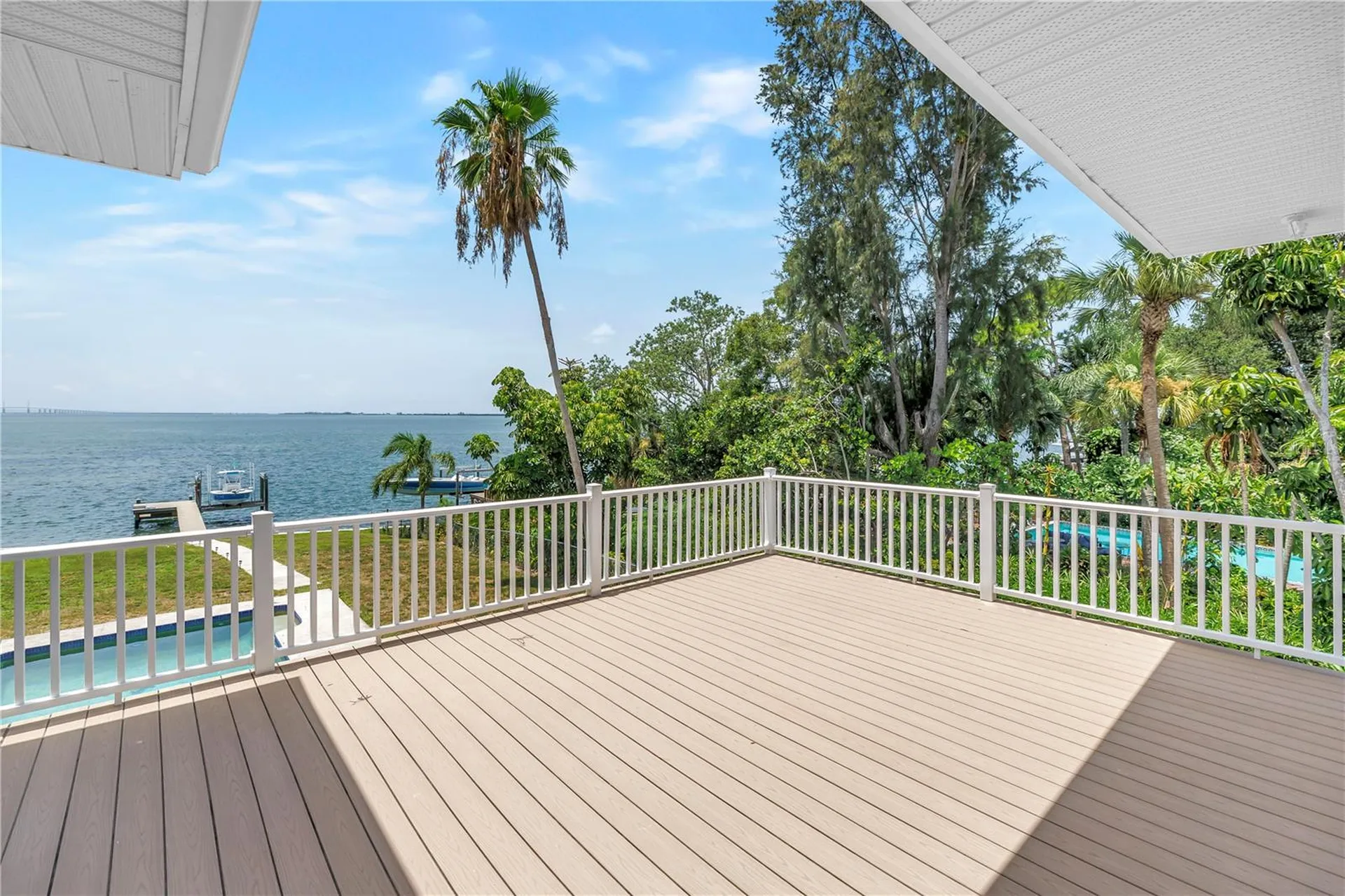 2280 Pinellas Point Drive S St Petersburg FL 33712